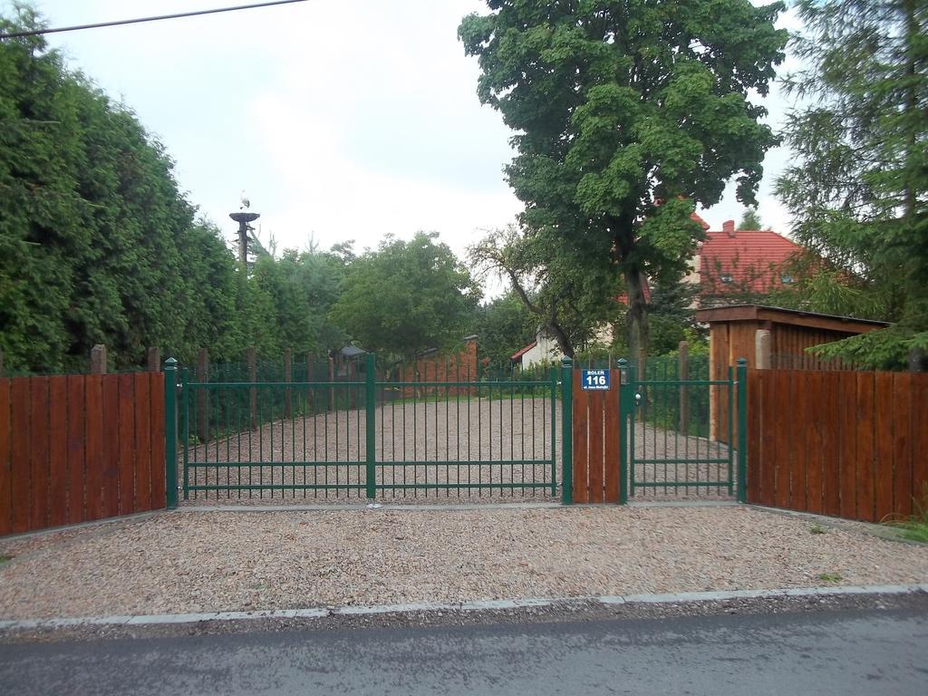 Dwór w Boleniu Vila Exterior foto